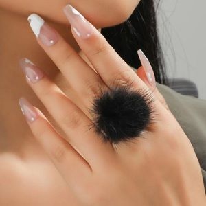 🎀 Awesome Fluffy Fuzzy Furry Pompom Pom Adjustable Ring 🎀